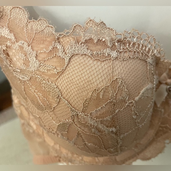 Body By Victoria Lined Demi 36A - Picture 3 of 5